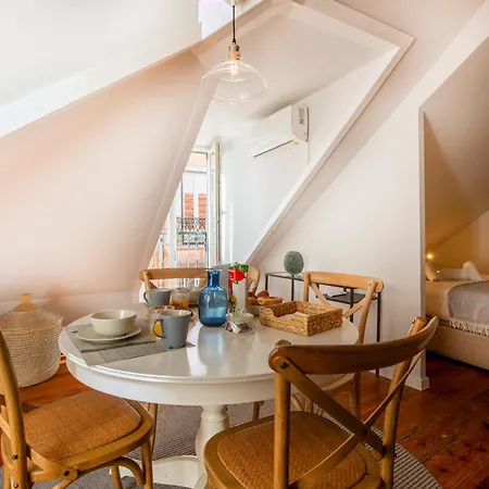 Live Like A Local @ Casa Da Esquina - Wifi & A/c *