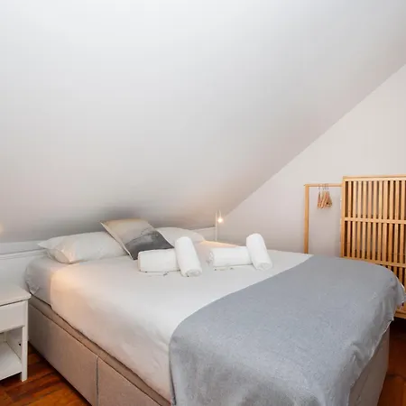 Live Like A Local @ Casa Da Esquina - Wifi & A/c Apartment Lisbon