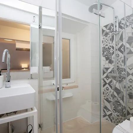 Live Like A Local @ Casa Da Esquina - Wifi & A/c * Lisbon